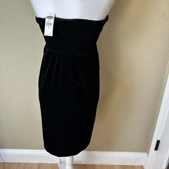 NWT OLD NAVY Stretch Velvet Strapless Mini Dress Size Small Ruched - Picture 6 of 13